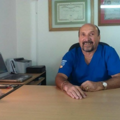 Dr. Carlos Navarro Ronco